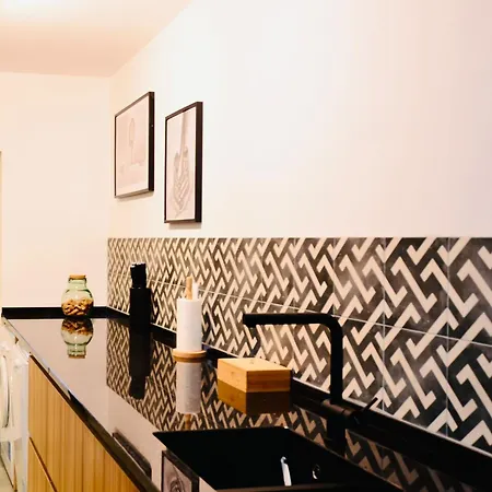 Aperitivo Apartment *