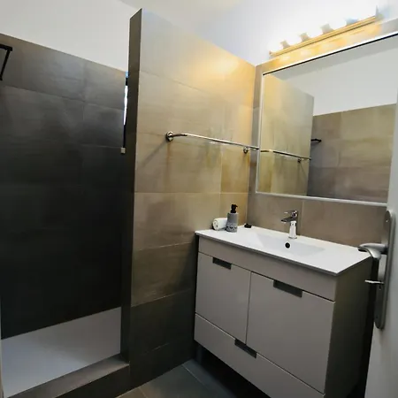 Aperitivo Apartamento *